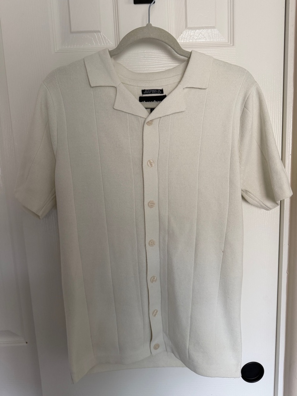 Men's Short-Sleeve Knit Button-Down Shirt — Cream